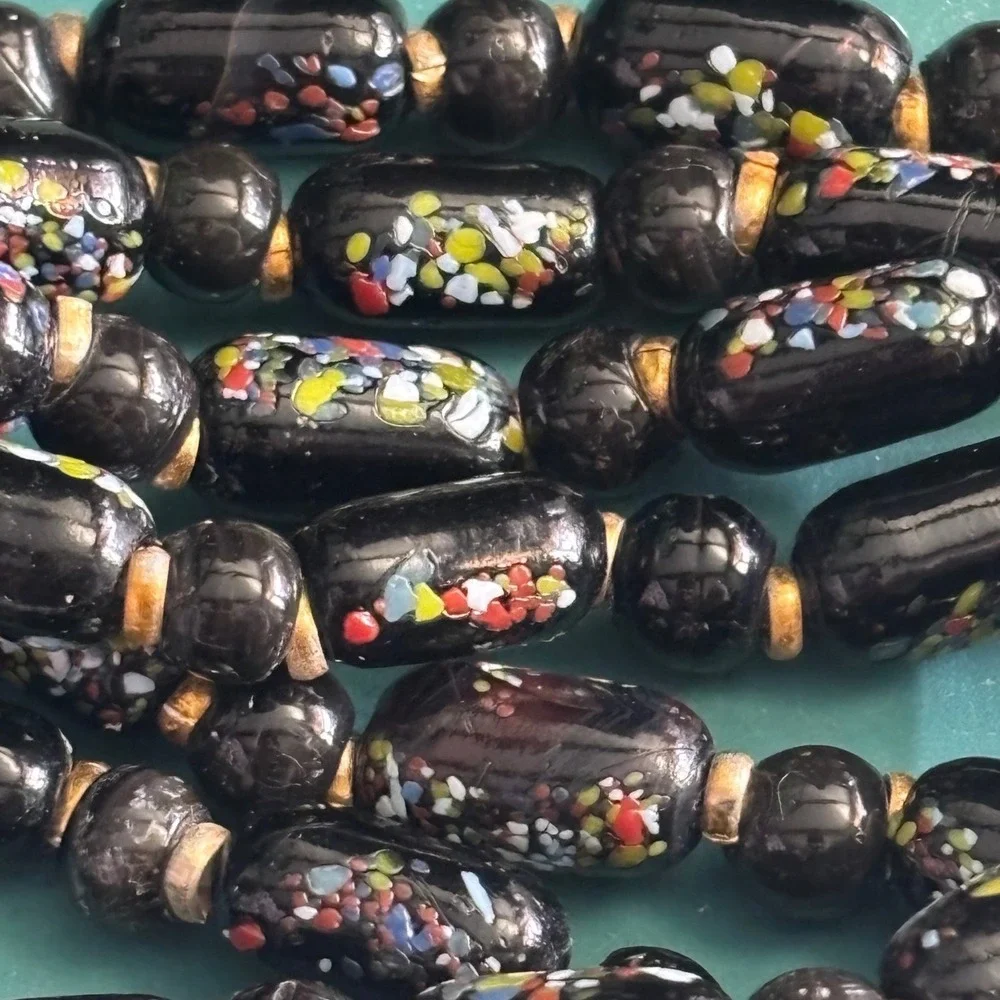 VTG Venetian or‎ Murano Black Glass Confetti Bead Necklace Multicolor